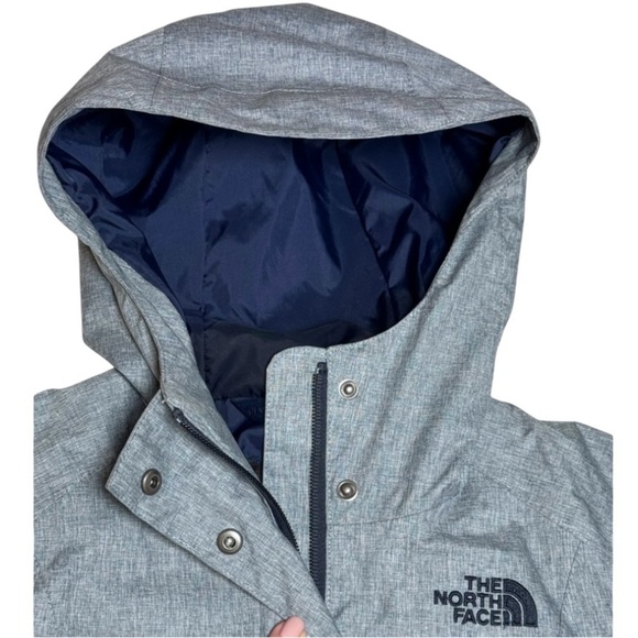 The North Face Rain Jacket/Trench mid-length- XS - Picture 5 of 11